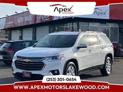 Used 2019 Chevrolet Traverse LT w/ LPO, Cargo Package AWD/4WD image 1