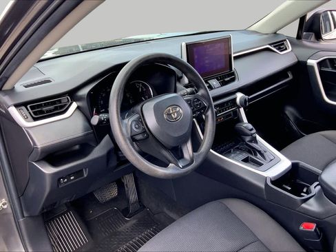 Used 2023 Toyota RAV4 LE FWD image 17