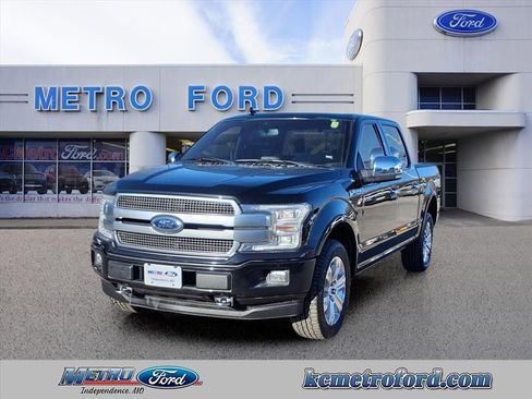 Used 2019 Ford F150 Platinum w/ Equipment Group 701A Luxury image 8