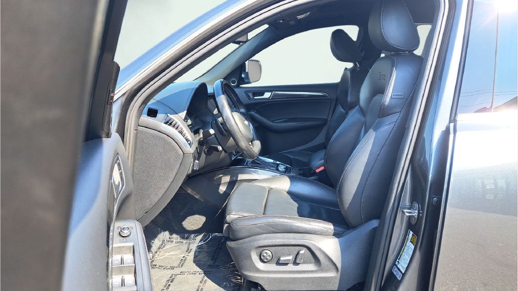 Used 2015 Audi SQ5 Premium Plus w/ Technology Package AWD/4WD image 10