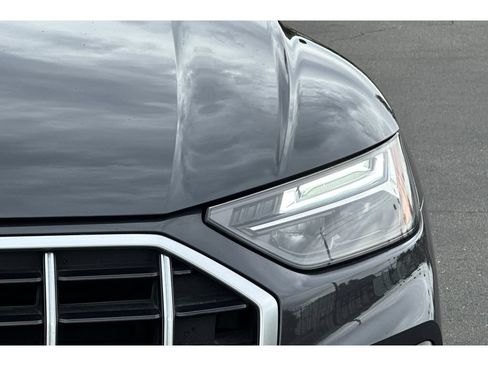 Used 2021 Audi Q5 2.0T Premium AWD/4WD image 19