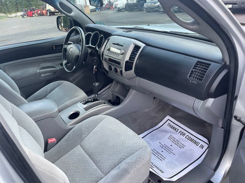 Used 2008 Toyota Tacoma PreRunner RWD image 17