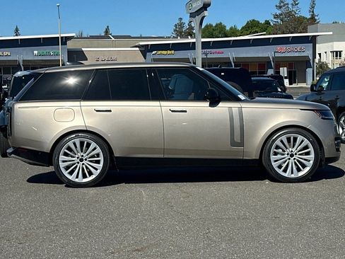 New 2026 Land Rover Range Rover SE AWD/4WD image 22