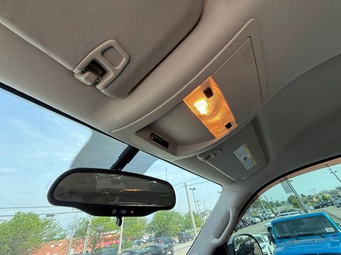 Used 2011 GMC Sierra 1500 SLE w/ Power Tech Package AWD/4WD image 22