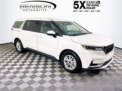 Used 2023 Kia Carnival LX