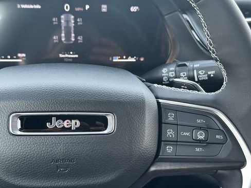 New 2026 Jeep Grand Cherokee Limited image 27