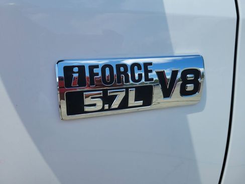 Certified 2021 Toyota Tundra SR5 RWD image 10