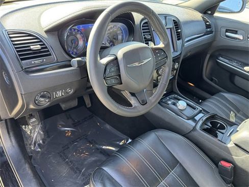Used 2022 Chrysler 300 S image 15