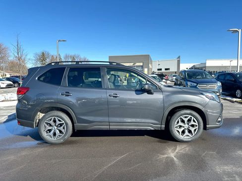 Certified 2023 Subaru Forester Premium image 14