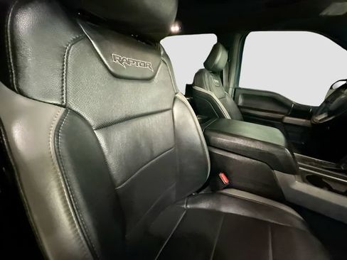 Used 2017 Ford F150 Raptor w/ Equipment Group 801A Mid AWD/4WD image 27
