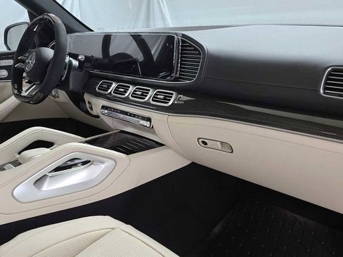 New 2026 Mercedes-Benz GLE 63 AMG S image 11