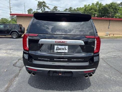 Used 2024 GMC Yukon Denali AWD/4WD image 6