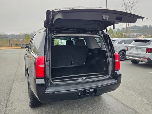Used 2018 Chevrolet Tahoe LS image 18