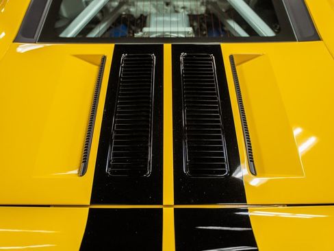 Used 2005 Ford GT image 30