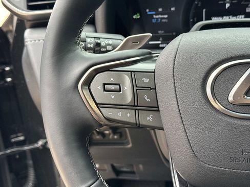 Certified 2025 Lexus LX 700h Overtrail AWD/4WD image 29
