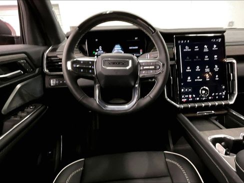Used 2025 GMC Acadia Denali w/ Super Cruise Package AWD/4WD image 6