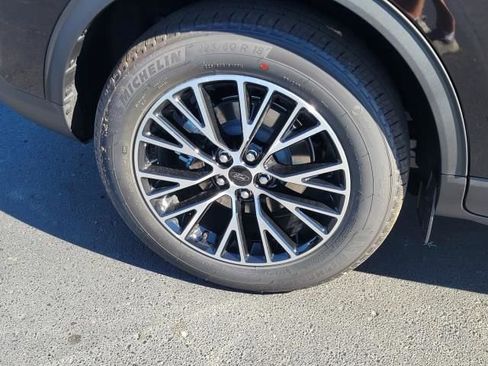 New 2026 Ford Escape SE w/ PHEV Premium Package image 10