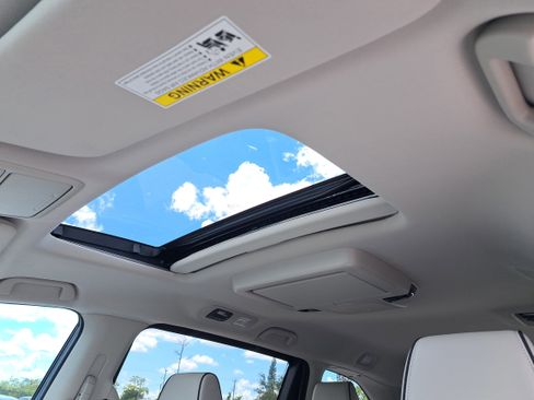 New 2026 Honda Odyssey Touring image 19