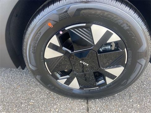 New 2026 Kia Sportage LX image 7