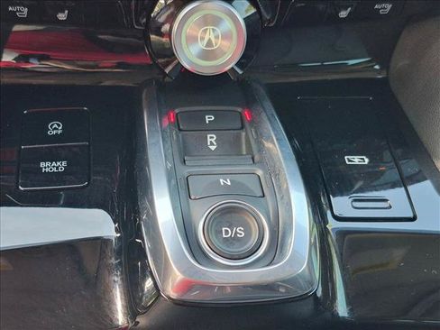 Used 2025 Acura MDX FWD image 12
