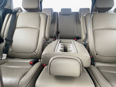 Used 2023 Honda Odyssey Elite image 15