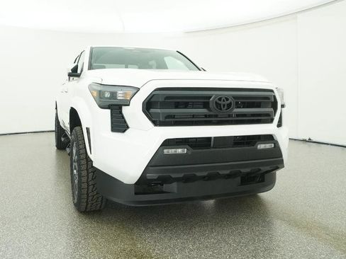 New 2026 Toyota Tacoma SR5 AWD/4WD image 38