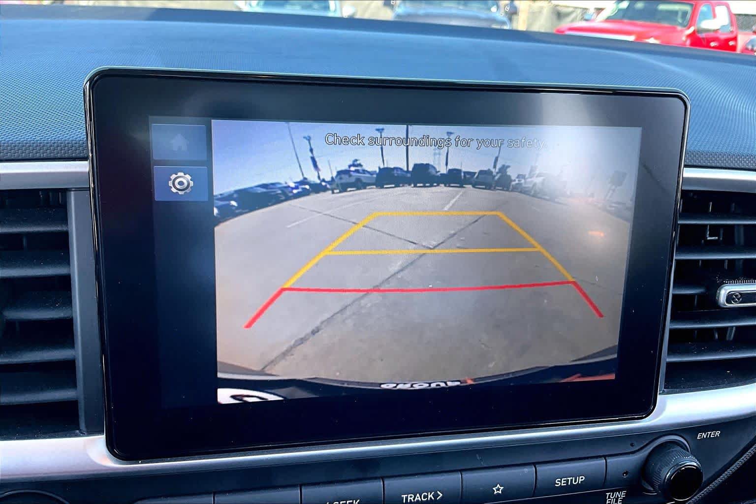 Used 2026 Hyundai Venue SE FWD image 26