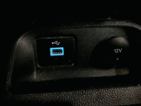 Used 2020 Ford Transit Connect XL FWD image 31