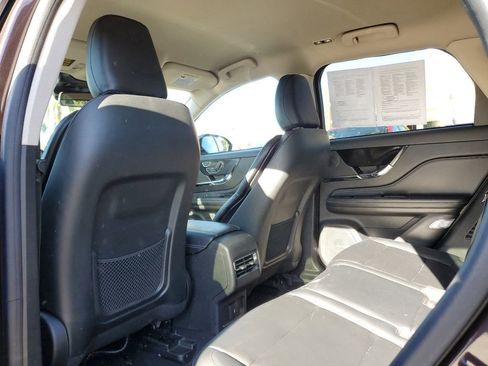 Used 2023 Lincoln Corsair FWD image 10