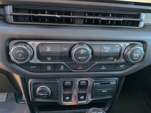 New 2026 Jeep Wrangler Sport image 28