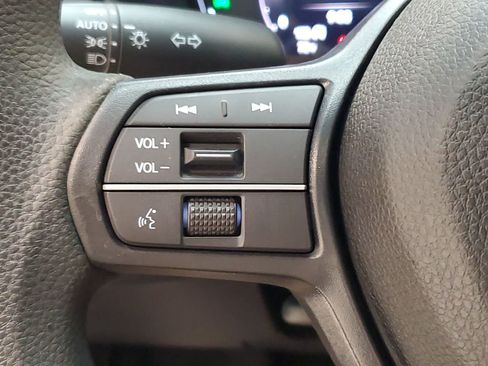 Certified 2024 Honda Accord EX image 12