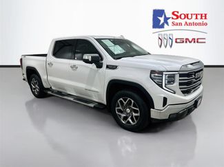 Used 2022 GMC Sierra 1500 SLT w/ SLT Premium Package AWD/4WD video 1