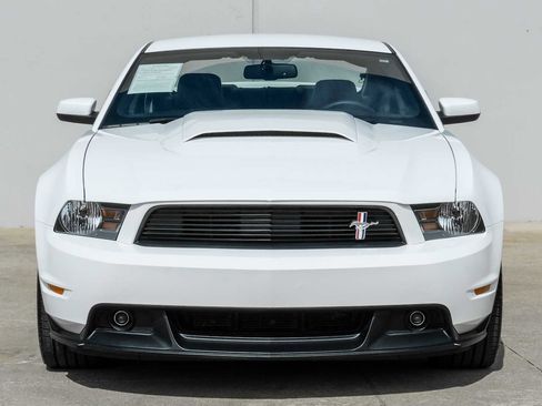 Used 2012 Ford Mustang GT Premium image 5