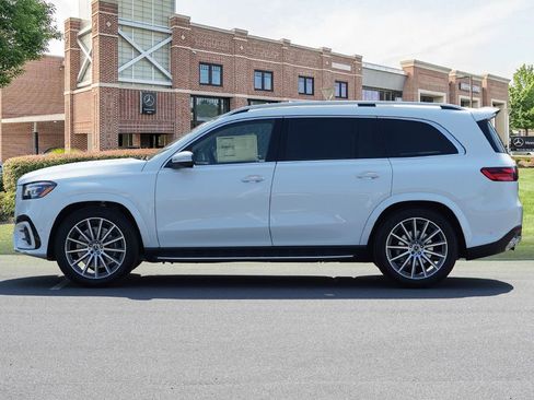 New 2026 Mercedes-Benz GLS 450 4MATIC image 8