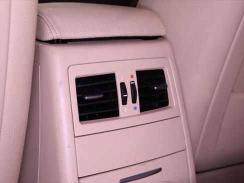 Used 2009 BMW 328i Sedan RWD image 28