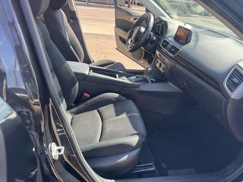 Used 2017 MAZDA MAZDA3 Sport w/ Preferred Equipment Package image 14