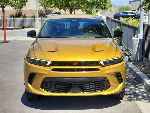 Used 2024 Dodge Hornet R/T w/ Tech Pack w/o Parking AWD/4WD image 3