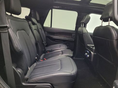 Used 2020 Ford Expedition Limited AWD/4WD image 19