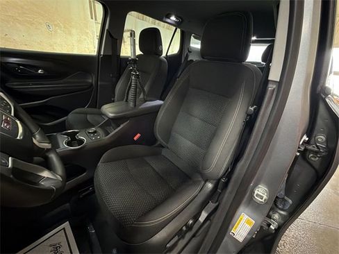 Certified 2023 GMC Terrain SLE w/ Driver Convenience Package image 11