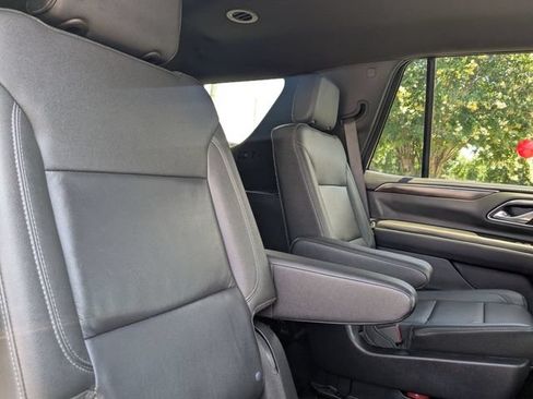 Used 2021 Chevrolet Tahoe Z71 w/ Rear Media and Nav Package AWD/4WD image 33