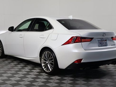 Used 2015 Lexus IS 250 w/ Navigation System Package image 6