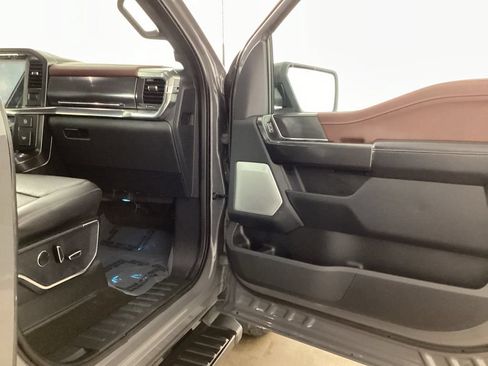 Used 2021 Ford F150 Lariat w/ Equipment Group 502A High AWD/4WD image 24