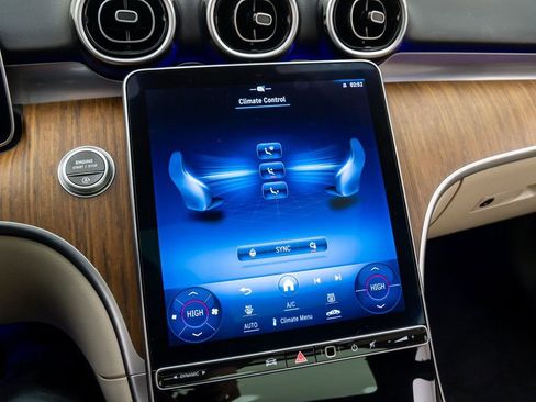 Used 2023 Mercedes-Benz C 300 C 300 image 26