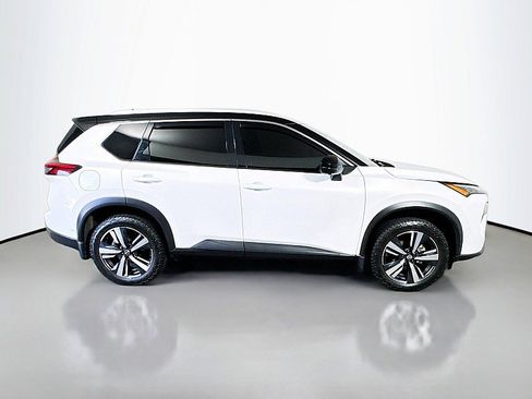 Certified 2024 Nissan Rogue SL image 8