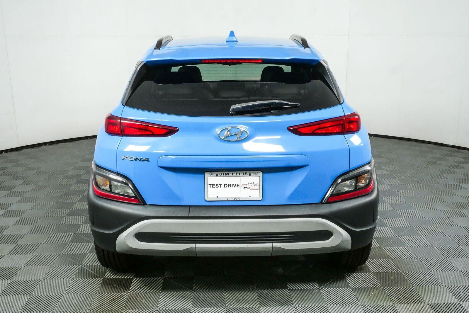 Used 2022 Hyundai Kona SEL FWD image 25