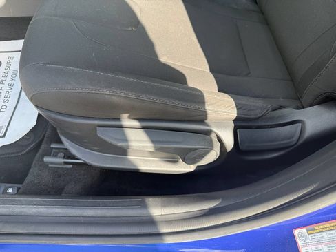 Used 2021 Hyundai Elantra SEL FWD image 13