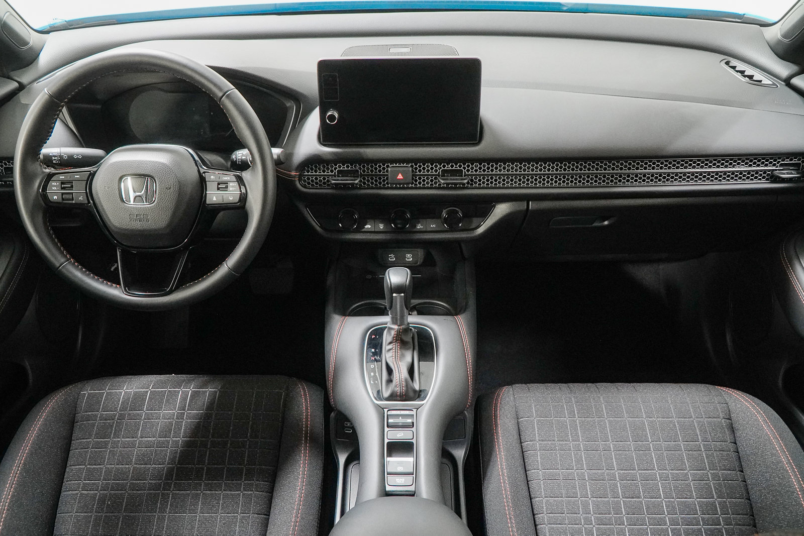 Certified 2026 Honda HR-V Sport image 23