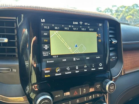 Used 2019 RAM 3500 Limited image 39