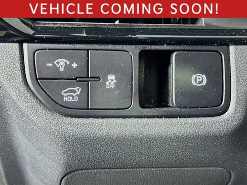 New 2026 Kia Sportage X-Line w/ X-Line Technology Package AWD/4WD image 13