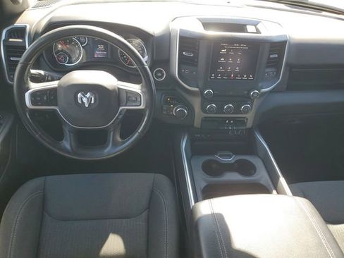 Used 2019 RAM 1500 Big Horn AWD/4WD image 11